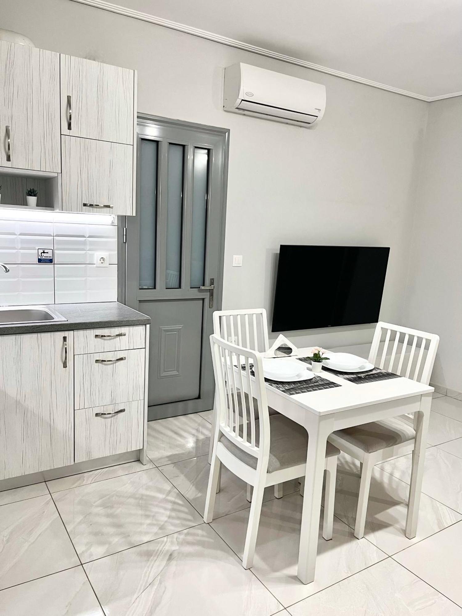 Blueline Apartment 3 Loutraki  Luaran gambar